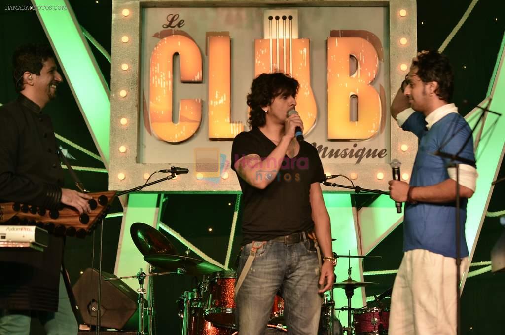 Sonu Nigam at Le Club Musique launch in Trident, Mumbai on 1st Feb 2012
