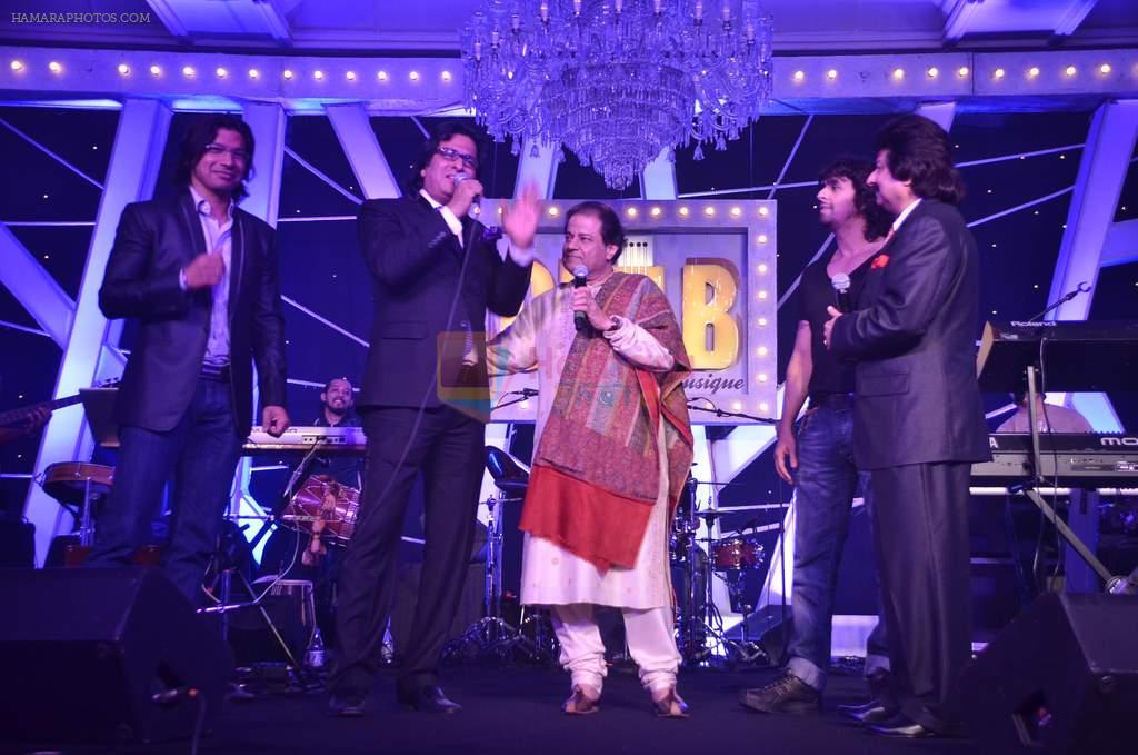 Anup Jalota, Pankaj Udhas, Talat Aziz, Shaan, Sonu Nigam at Le Club Musique launch in Trident, Mumbai on 1st Feb 2012