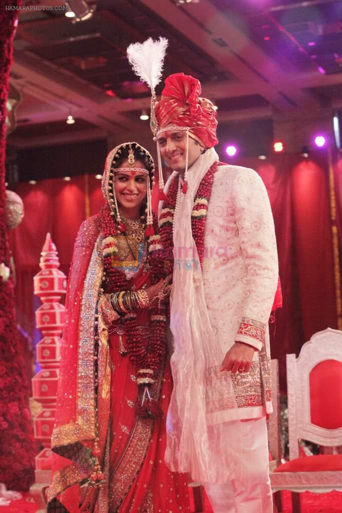 Riteish Deshmukh and Genelia D'souza at their wedding