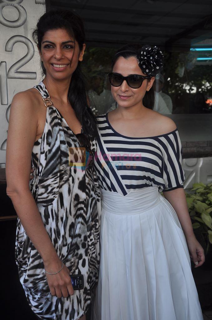 Simone Singh at Ash Chandler and Junelia's Wedding brunch at 212 in Mumbai on 5th Feb 2012