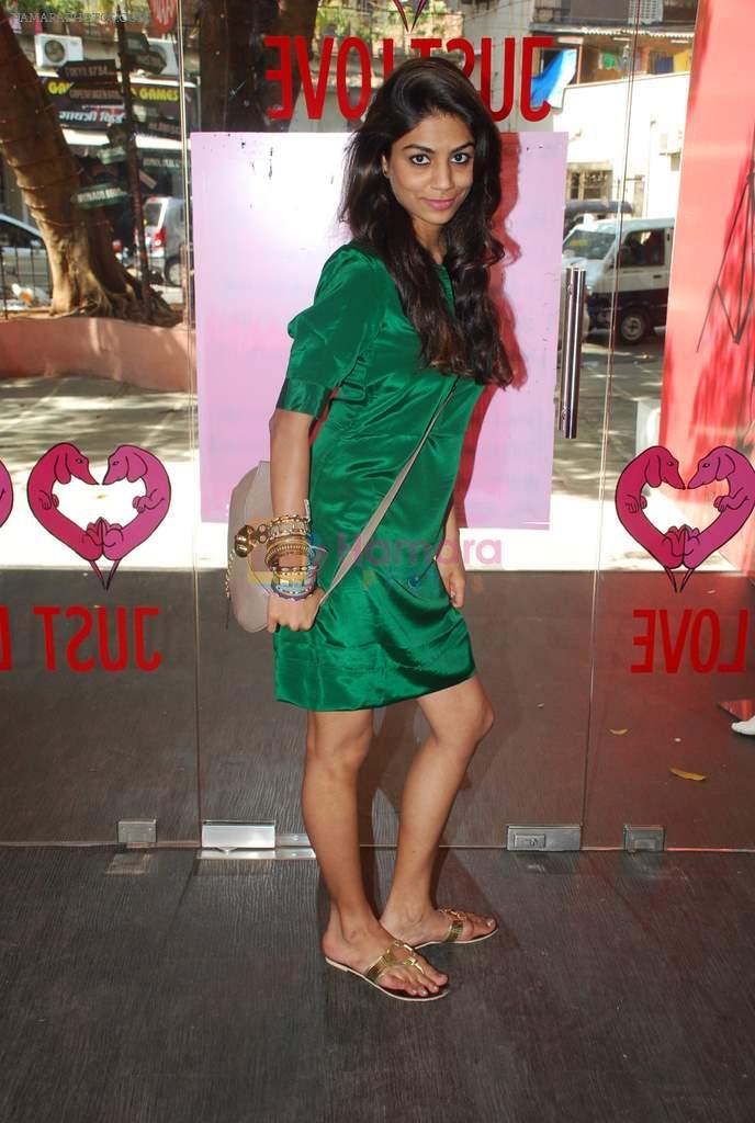at Golmaal store celebrates Valentine in Lokhandwala, Mumbai on 13th Feb 2012
