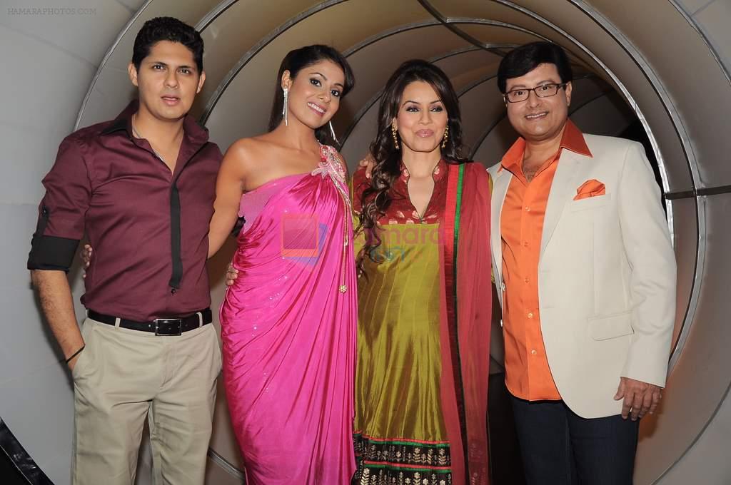 Mahima Chaudhary, Sachin Pilgoankar, Chhavi Mittal, Vishal Malhotra on the sets of Chote Miyan in Filmcity, Mumbai on 18th Feb 2012