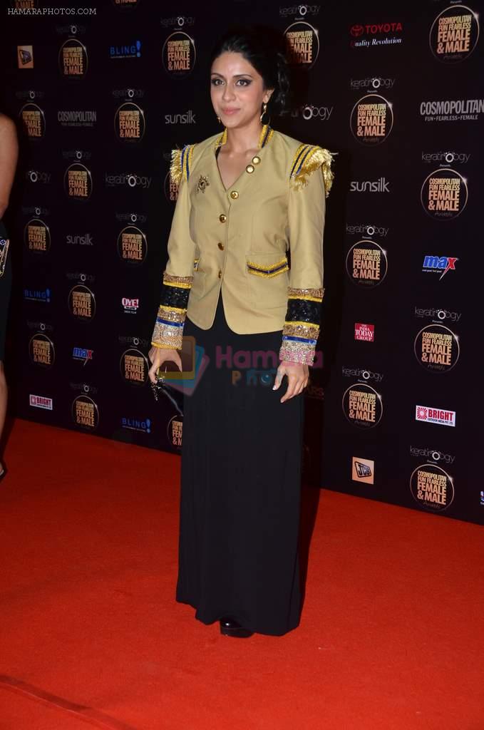 Zoa Morani at Cosmopolitan Fun Fearless Female & Male Awards in Mumbai on 19th Feb 2012