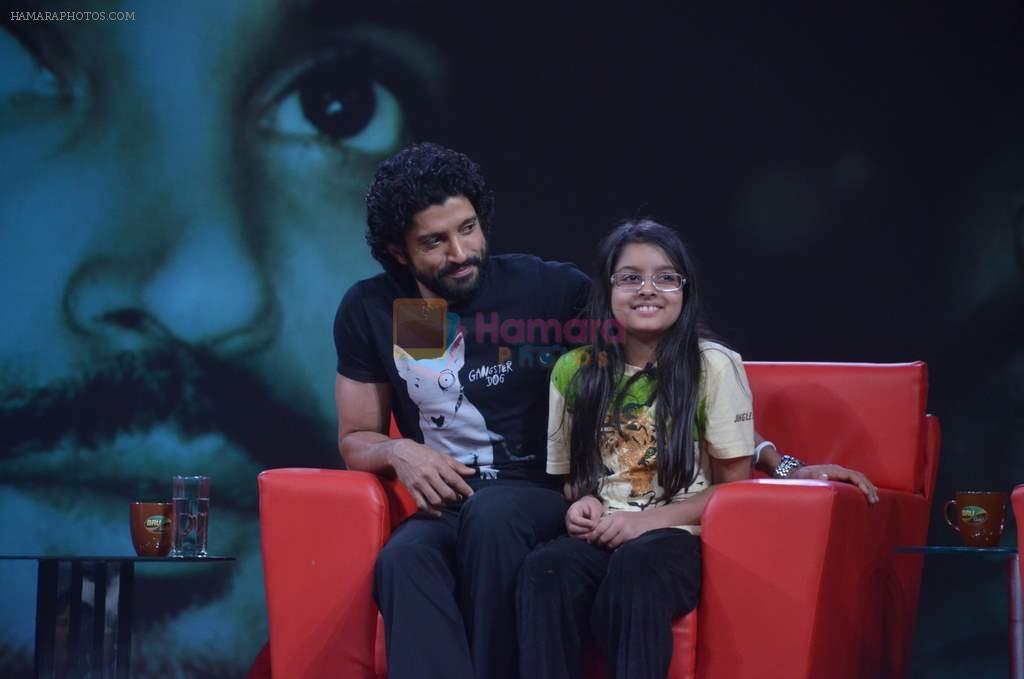 Farhan Akhtar on the sets of NDTV Issi Ka Naam Zindagi in Yashraj on 25th Feb 2012