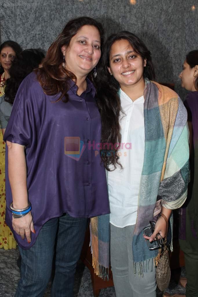 meenal and kriti bajaj at Sahchari foundation exhibition in Four Seasons on 1st March 2012