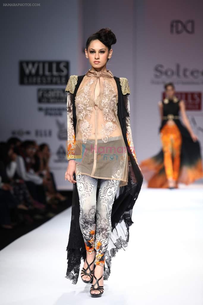 Model walks the ramp for Sulakshana, Tanvi Kedia at Wills Lifestyle India Fashion Week Autumn Winter 2012 Day 5 on 19th Feb 2012