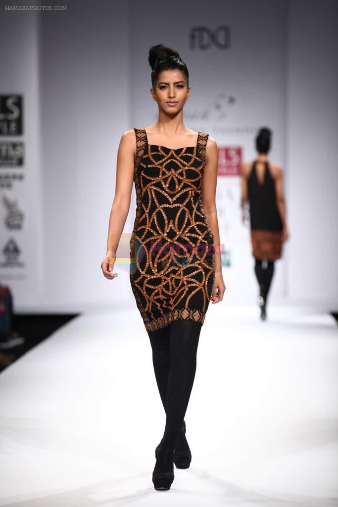Model walks the ramp for Mynah's Reynu Tandon at Wills Lifestyle India Fashion Week Autumn Winter 2012 Day 5 on 19th Feb 2012