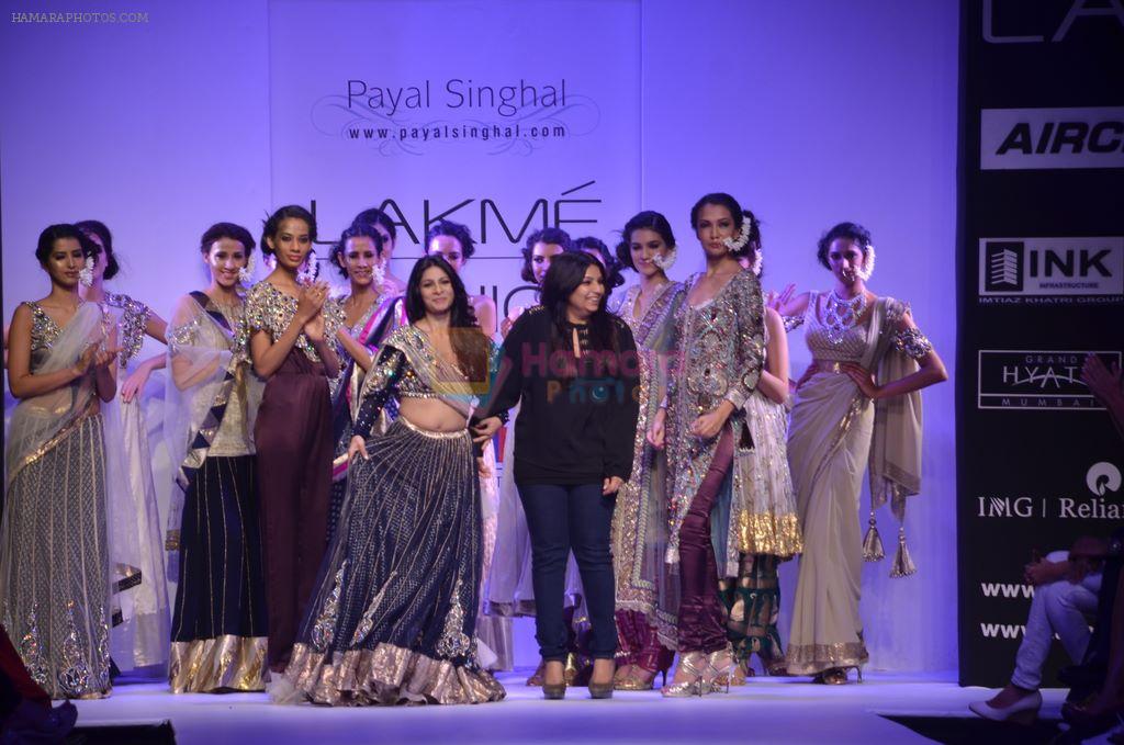 Tanisha Mukherjee walk the ramp for Payal Singhal Show at lakme fashion week 2012 Day 4 in Grand Hyatt, Mumbai on 5th March 2012