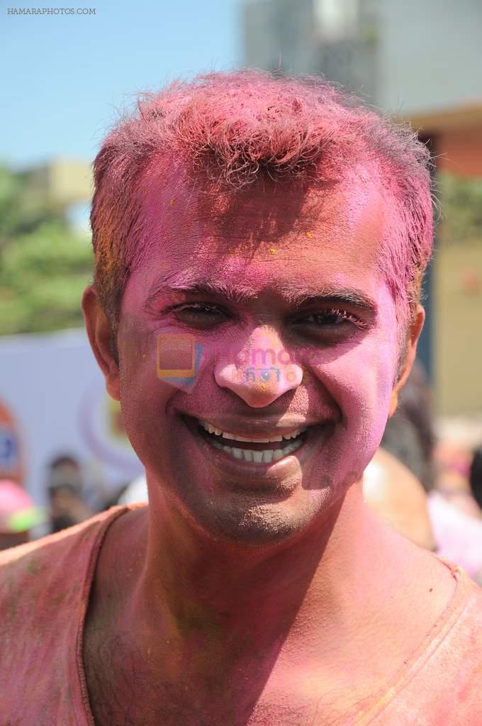 Siddharth Kannan at Zoom Holi celebrations in Mumbai on 8th March 2012