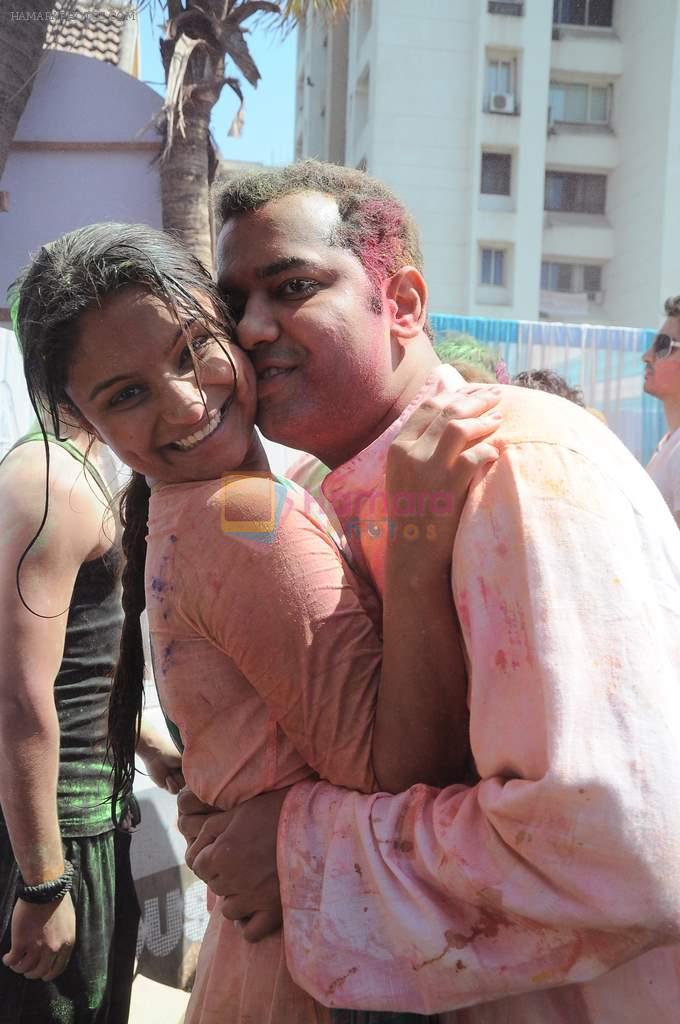 Rahul Mahajan, Dimpy Ganguly at Zoom Holi celebrations in Mumbai on 8th March 2012