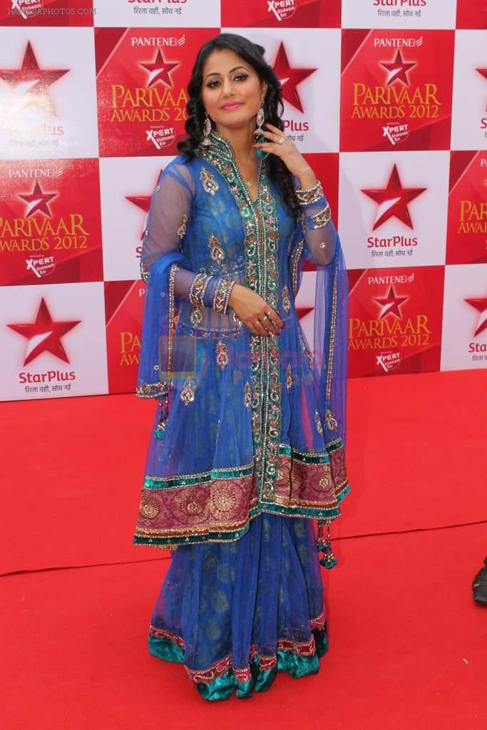 Hina Khan at star parivar award on 9th March 2012