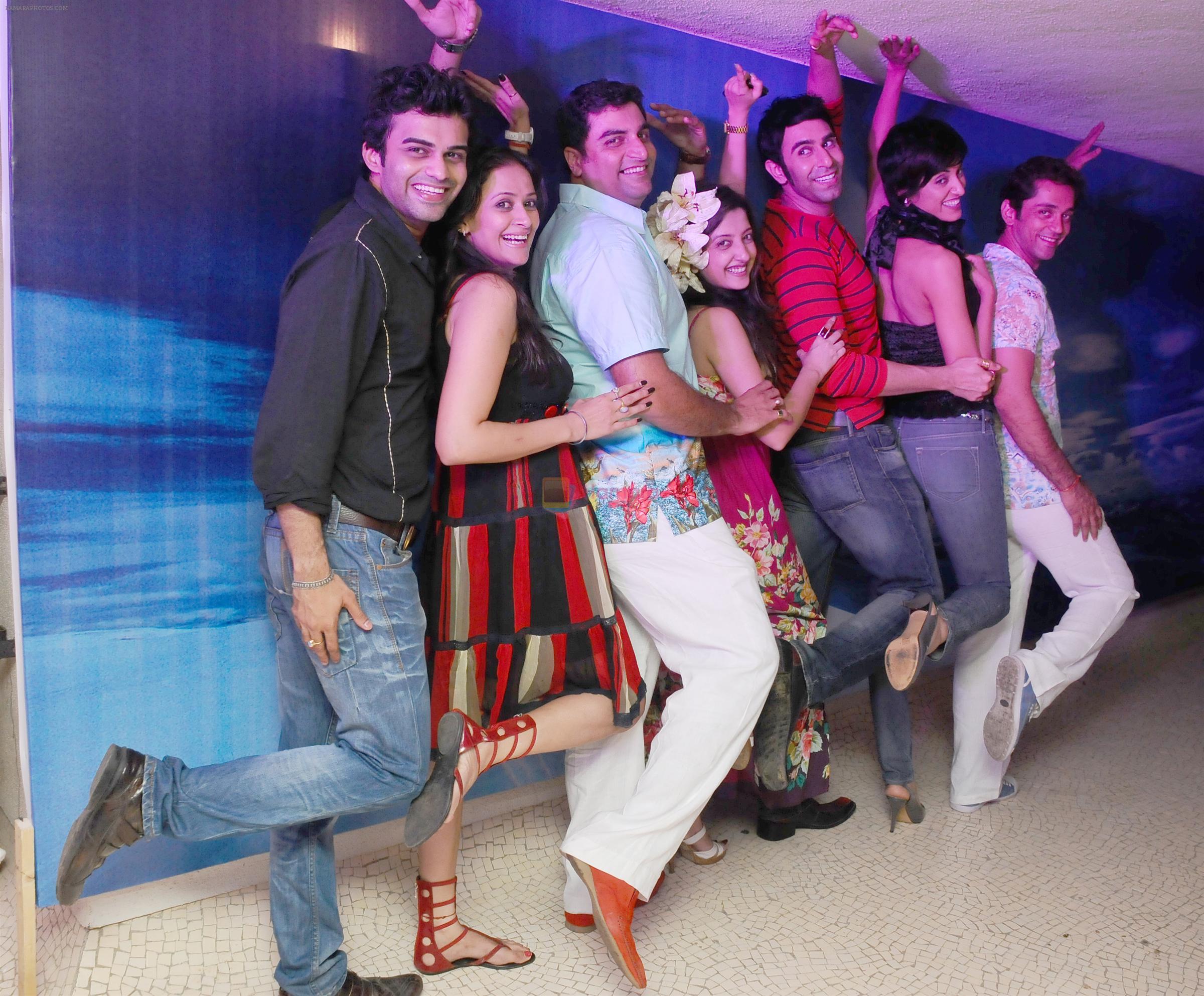 Jasvir Kaur, Farzad and Amy Billimoria , Sandeep Soparkar and Jesse at Naughty at forty Hawain surprise birthday party by Amy Billimoria on 12th March 2012