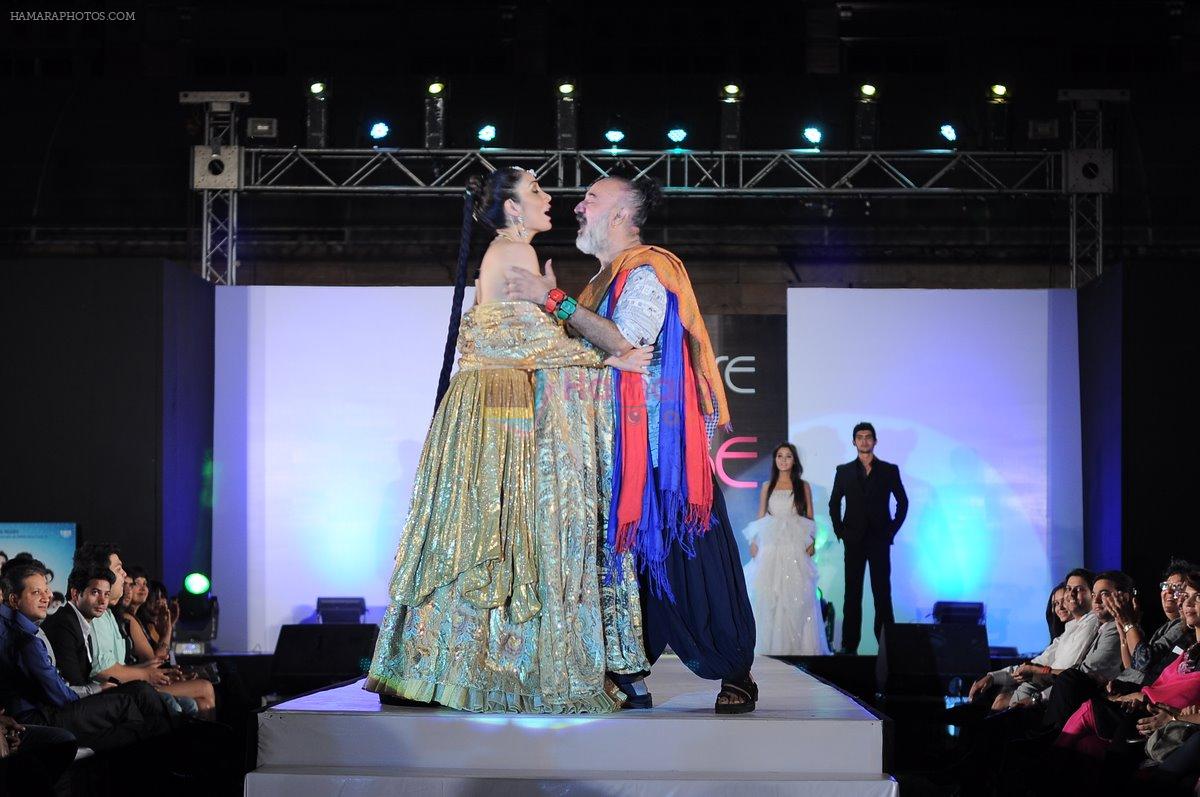 Sofia Hayat at the Couture for Cause Fashion Show in ITC Maratha on 13th March 2012