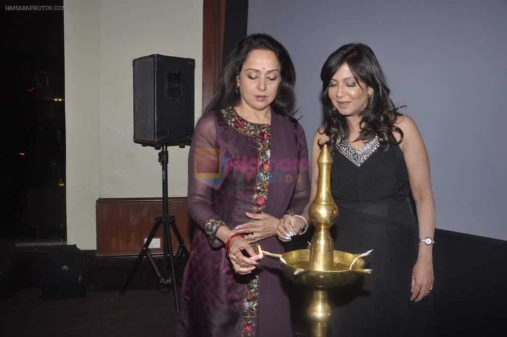 Hema Malini at anti aeging clinic launch by Sunita Banerjee in J W MArriott, Mumbai on 17th March 2012