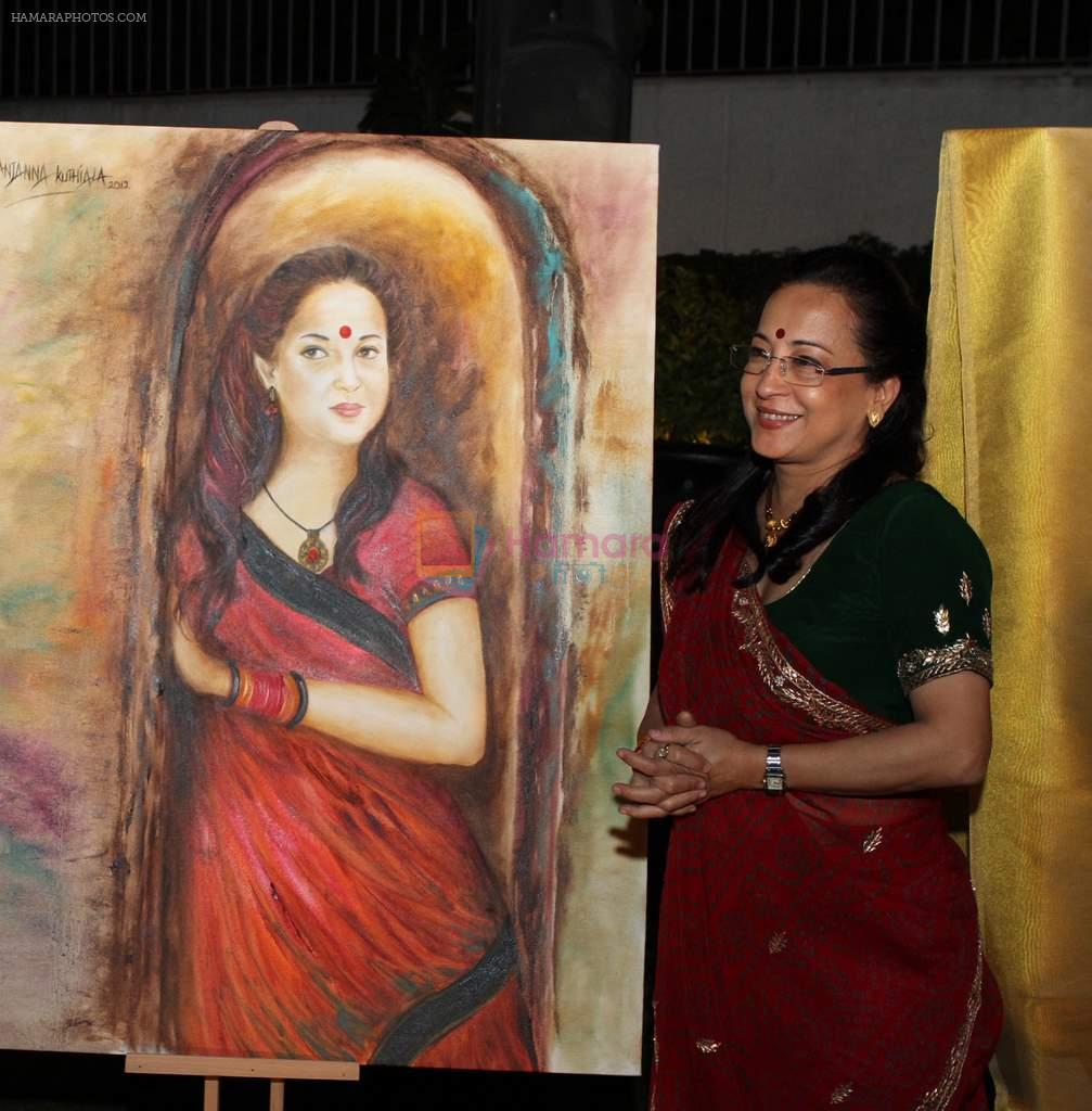 at an Art event by Anjanna Kuthiala in Mumbai on 18th March 2012