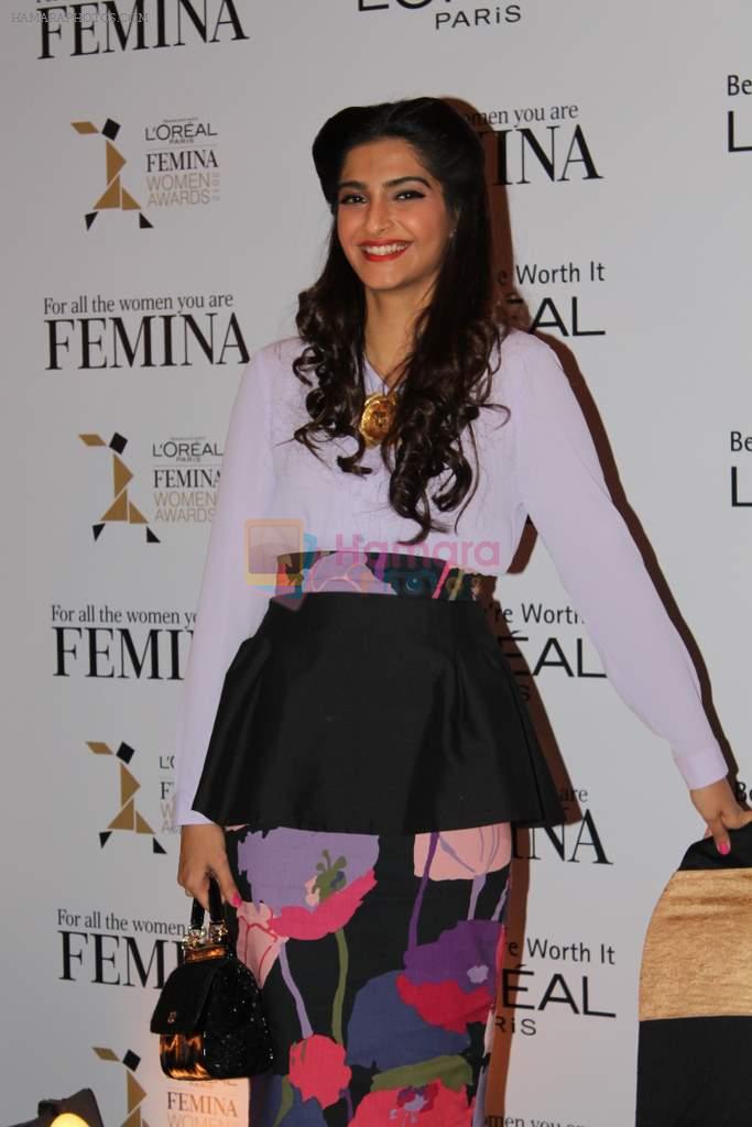 Sonam Kapoor at Femina Loreal Women's Awards press meet in ITC Parel, Mumbai on 19th March 2012