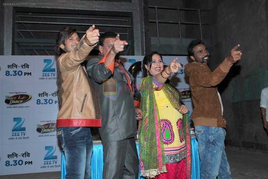 Mithun Chakraborty, Remo D Souza, Geeta Kapur, terrence lewis at Dance India Dance 100 episodes in Famous on 20th March 2012