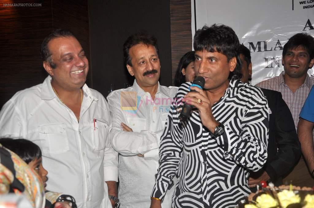 Baba Siddique at Asif Bhamla's I love India event in Mumbai on 21st March 2012