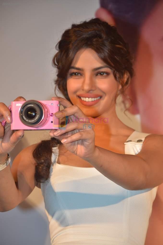 Priyanka Chopra launches Nikon 1 cameras in Mumbai on 21st March 2012