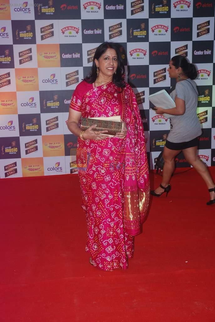 Kavika Krishnamurthy at Mirchi Music Awards 2012 in Mumbai on 21st March 2012