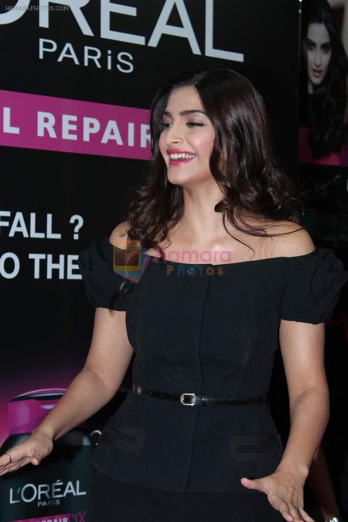 Sonam Kapoor at Loreal event in Mumbai on 22nd March 2012
