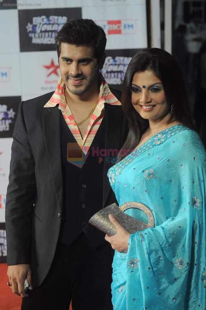 Deepshikha at Big Star Young Entertainer Awards in Mumbai on 25th March 2012
