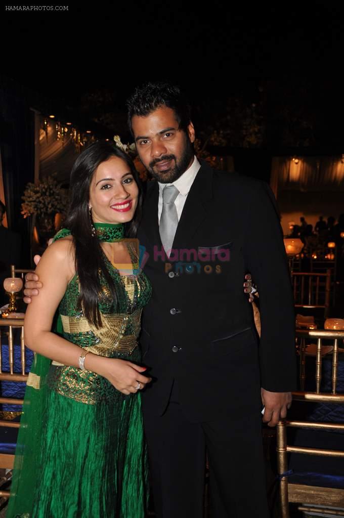 Kanchi Kaul and Shabbir Ahluwalia at Reema Sen wedding reception in Mumbai on 25th March 2012