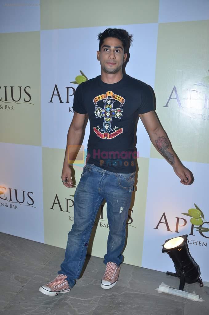 Prateik Babbar at Apicus lounge launch in Mumbai on 29th March 2012