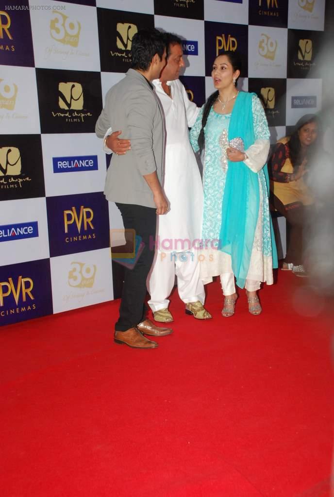 Sanjay Dutt, Manyata Dutt, Sharman Joshi  at Parinda premiere in PVR on 29th March 2012
