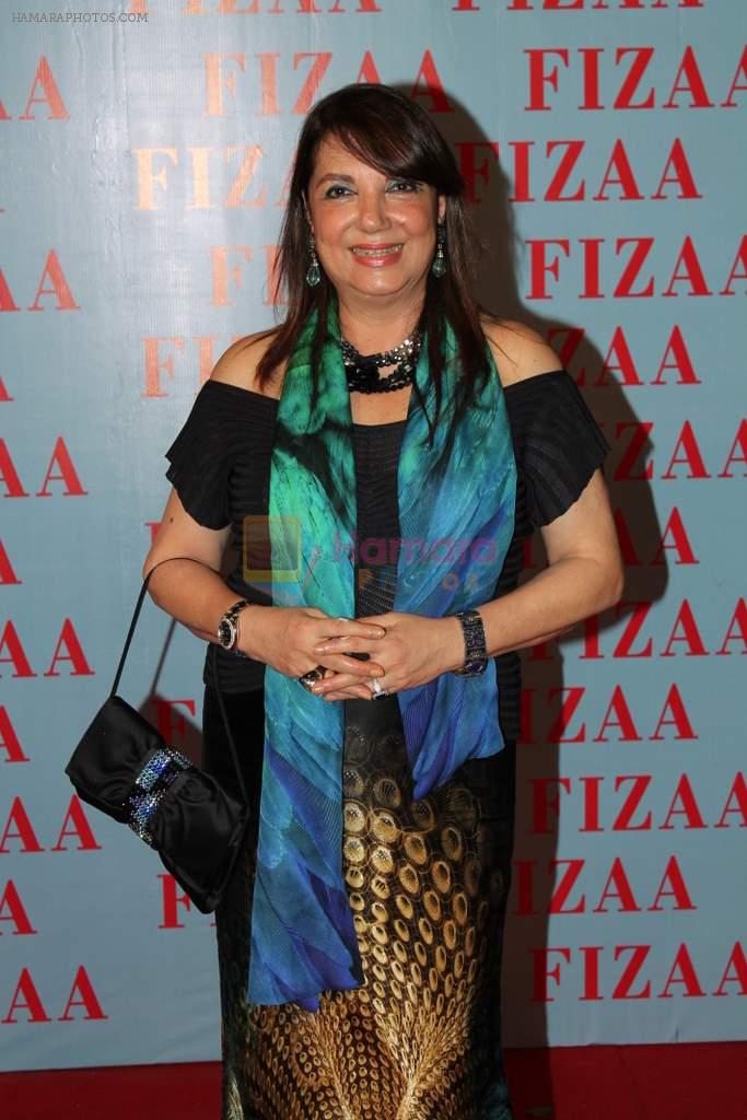 Zarine Khan at Zarine Khan's Fizaa store launch in Mumbai on 30th March 2012