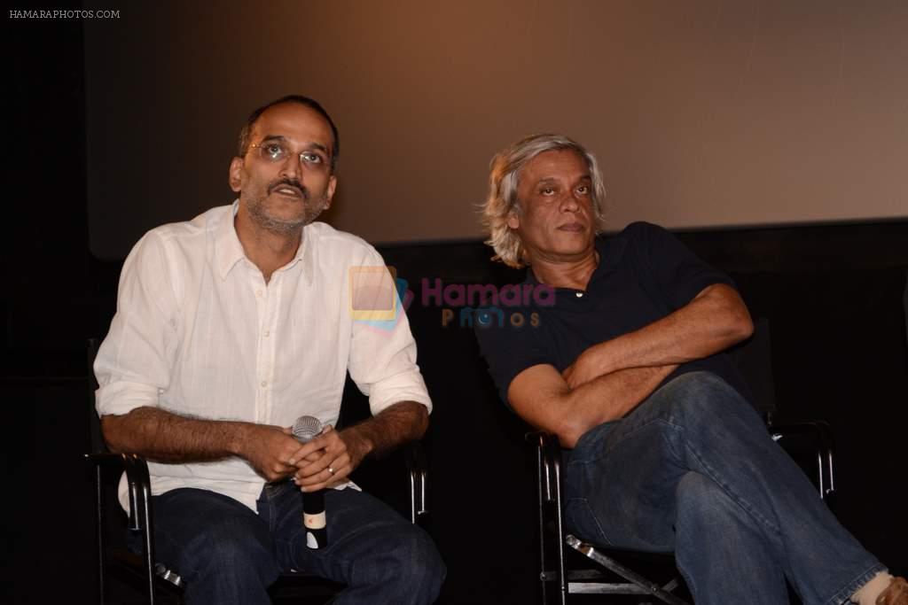 Sudhir Mishra, Rohan Sippy at Khamosh fim screening in Mumbai on 1st April 2012