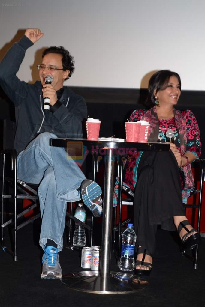 Shabana Azmi, Vidhu Vinod Chopra at Khamosh fim screening in Mumbai on 1st April 2012