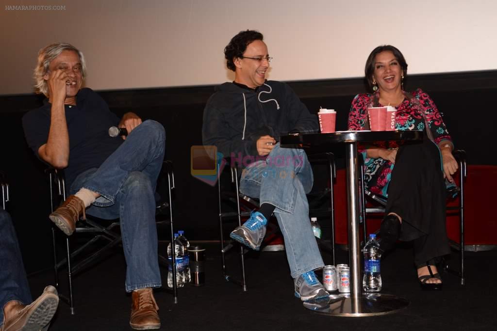 Shabana Azmi, Sudhir Mishra, Vidhu Vinod Chopra at Khamosh fim screening in Mumbai on 1st April 2012
