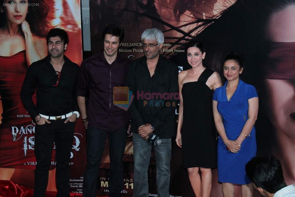 Karisma Kapoor, Divya Dutta,Vikram BHatt, Rajneesh Duggal, Arya Babbar at Dangerous Ishq film in PVR, Mumbai on 4th April 2012