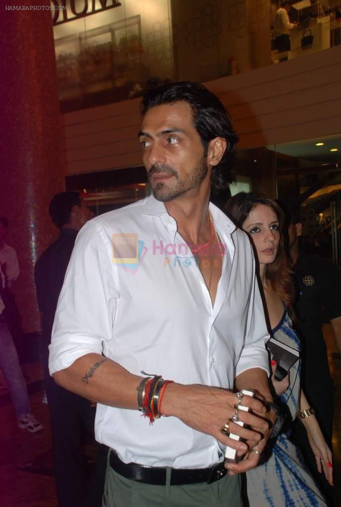 Arjun Rampal at Khalid Mohammed book launch in Tryst on 5th April 2012