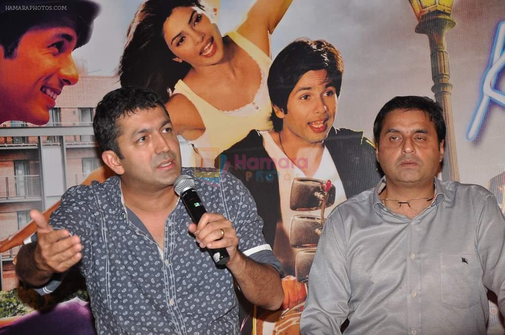 Kunal Kohli at Teri Meri Kahaani theatrical trailor launch in Cinemax, Mumbai on 5th April 2012