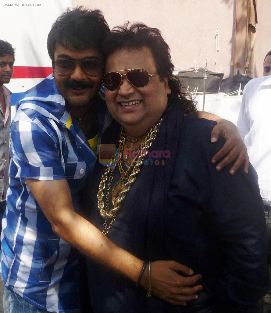 Bappi Lahiri with actor Prosenjit Chatterjee at the song shoot  of Ulte Debo Paalte Debo for Eskay Movies_ film Bikram Singho