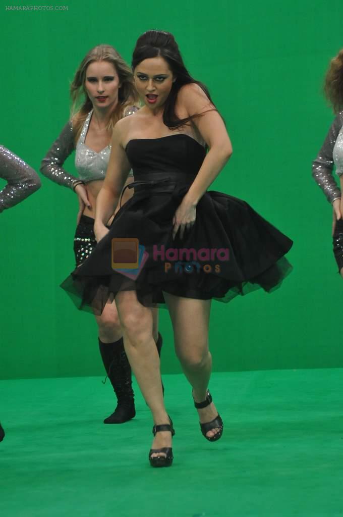 Hazel on the sets of Jeena Hai to Thok Dal in Filmcity, Mumbai on 7th April 2012