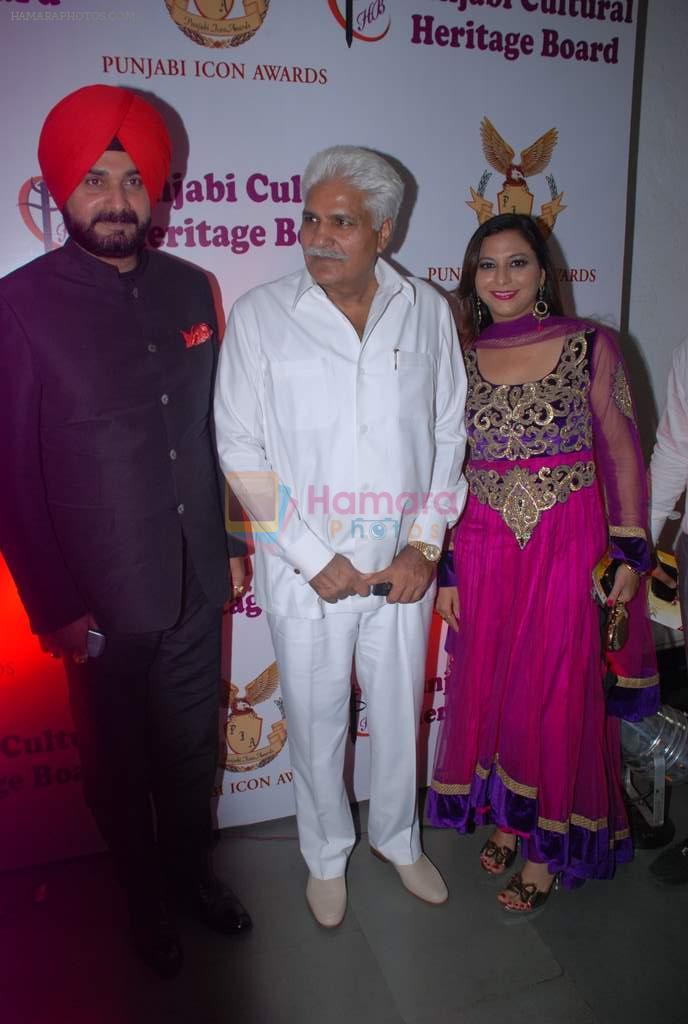 Navjot Sidhu at Punjabi Icon Awards in Shanmukhand Hall on 8th April 2012