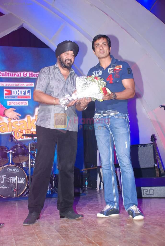 Sonu Sood at Punjabi Icon Awards in Shanmukhand Hall on 8th April 2012