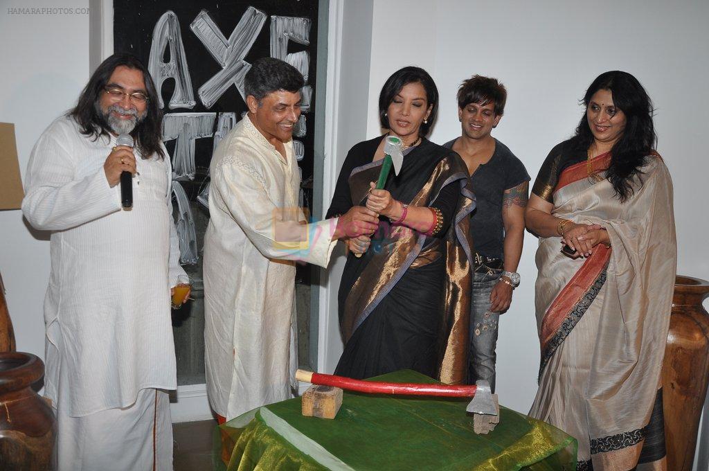 Shabana Azmi, Yash Birla at the launch of Uttara & Adwait furniture art exhibition in Mumbai on 12th April 2012