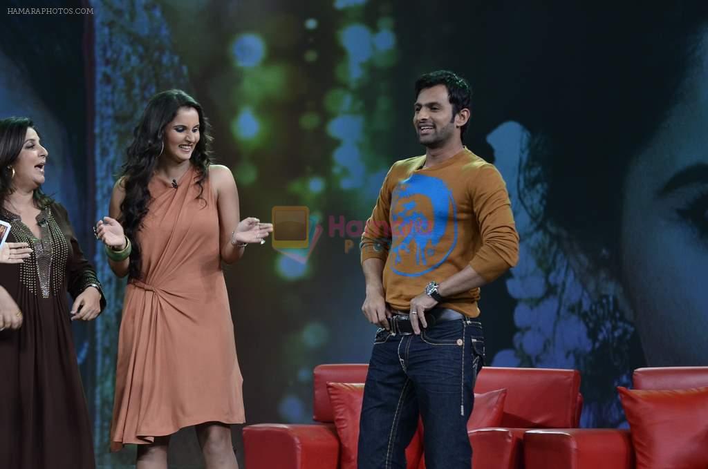 Sania Mirza, Shoaib Malik at  NDTV's Raveena chat show inMumbai on 14th April 2012