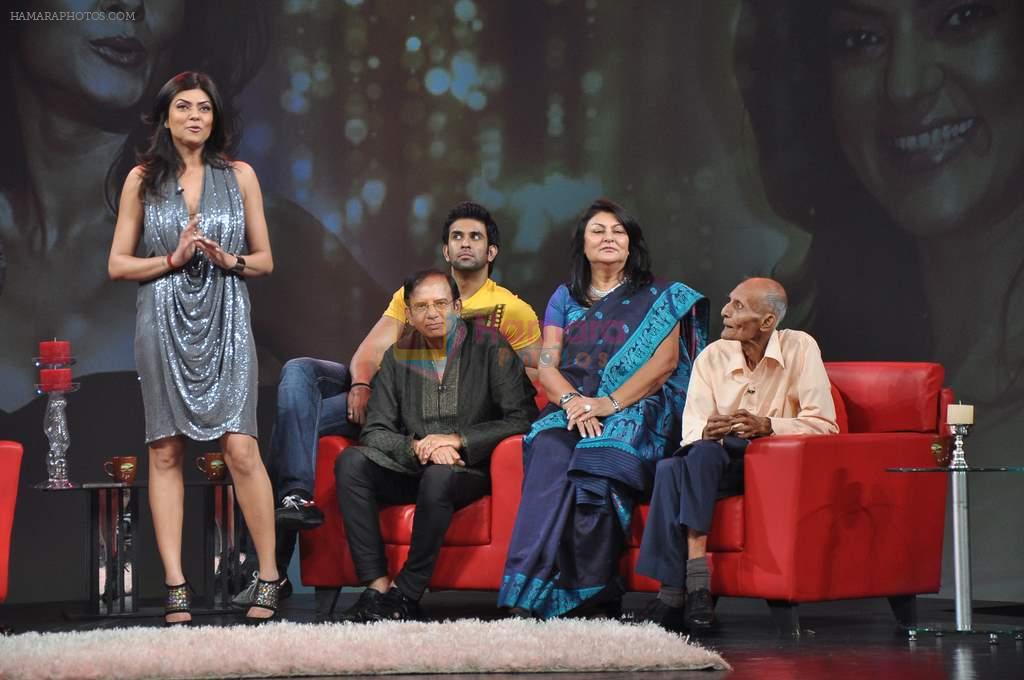 Sushmita Sen at Raveena's chat show for NDTV on 17th April 2012