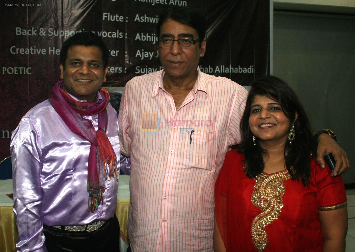 ajay jhingran,jalees sherwani & abhilasha jhingran at the audio of Abhilasha Jhingran album Mann Tarang in Goregaon sports club on 21st April 2012