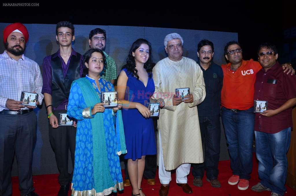 Javed Akhtar, Kunal Ganjawala at the Music Launch of film Yeh Khula Aasmaan in Ramada on 24th April 2012