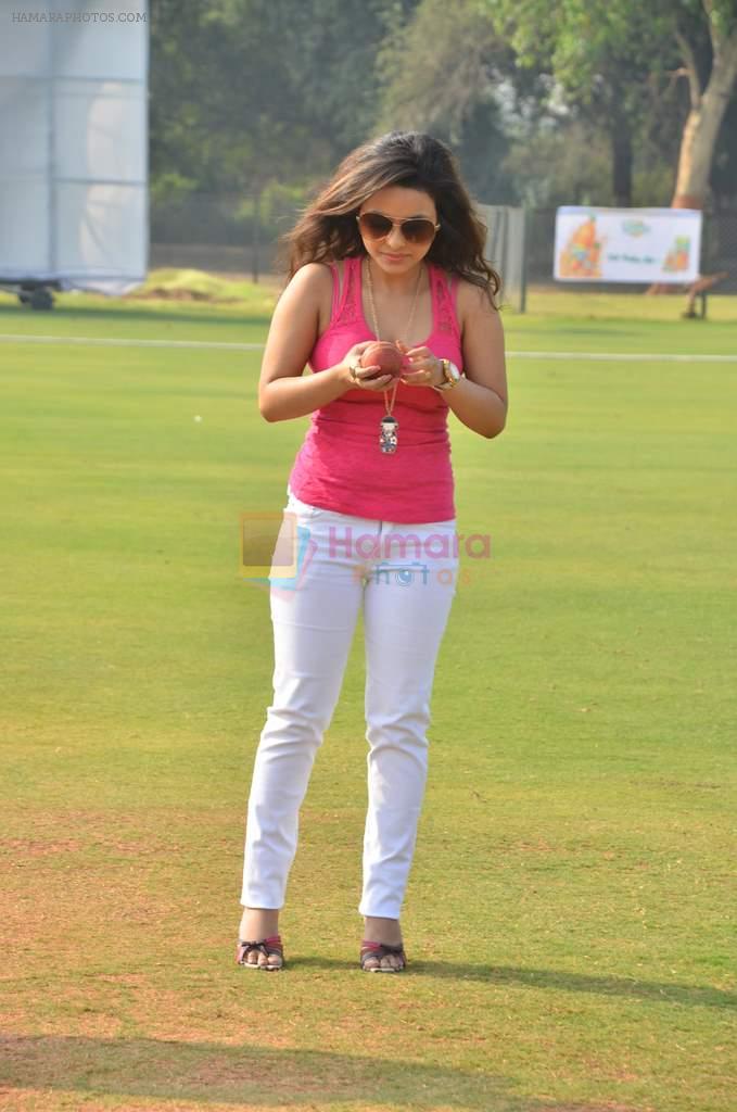 Chitrakshi at Palchhin film t20 cricket match in Mumbai on 24th April 2012