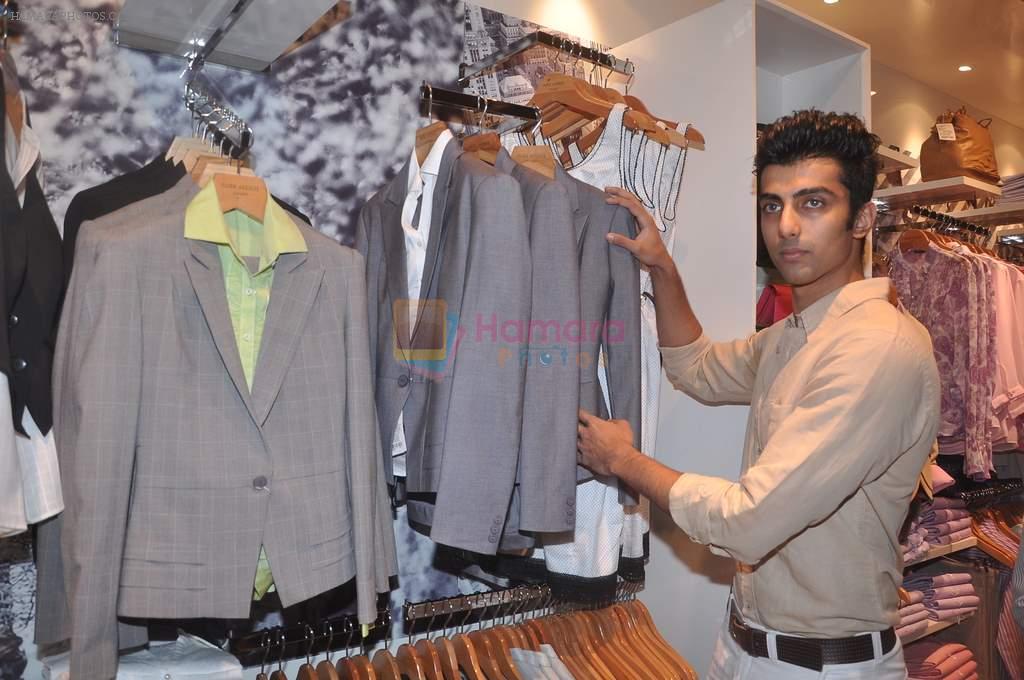 at Raymonds park avenue women's store launch in Mumbai on 26th April 2012