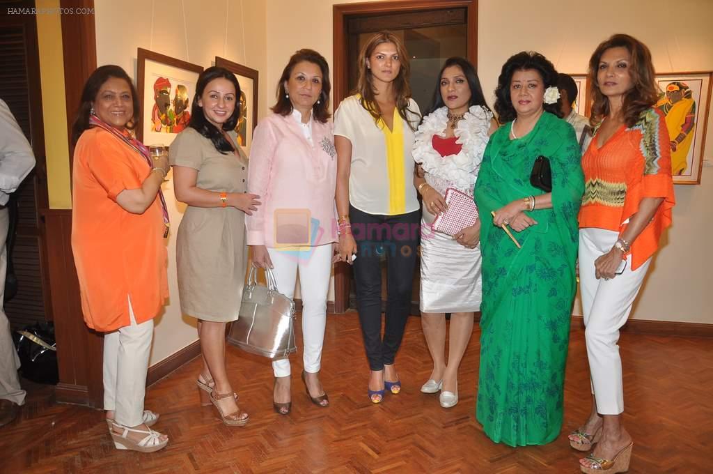 Aarti Surendranath, Nandita Mahtani at art event hosted by Nandita Mahtani and Penny Patel in India Fine Art on 2nd May 2012