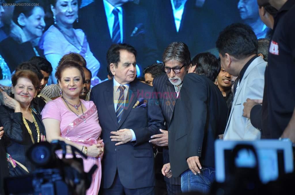 Amitabh Bachchan, Dilip Kumar, Saira Banu at 143rd Dadasaheb Phalke Academy Awards 2012 on 3rd May 2012