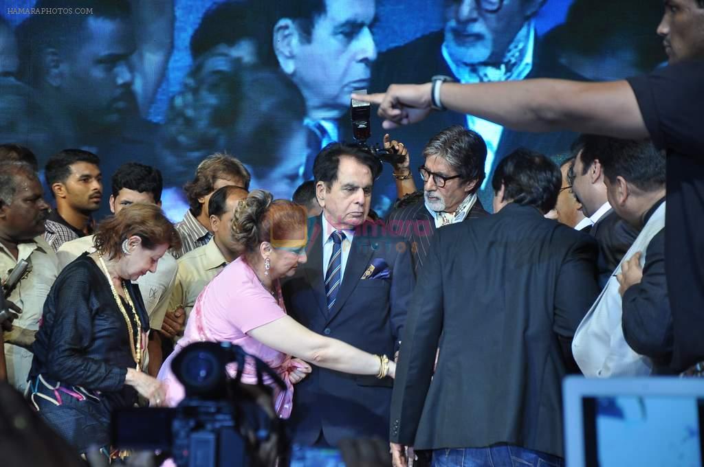 Amitabh Bachchan, Dilip Kumar, Saira Banu at 143rd Dadasaheb Phalke Academy Awards 2012 on 3rd May 2012
